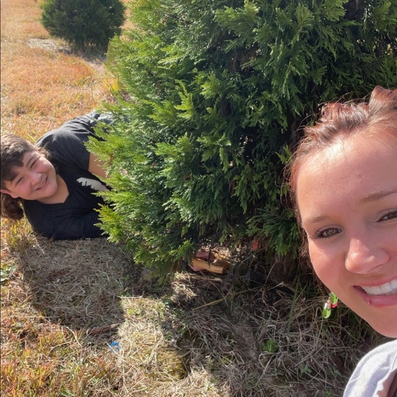 Meet your Posher, Roxie - Picture 5 of 7